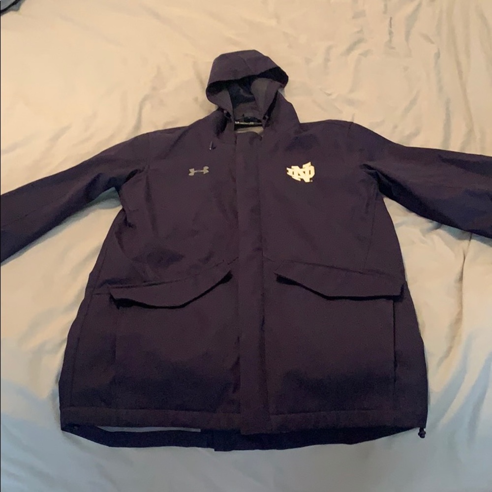 Like new Notre Dame wind/rain shell jacket